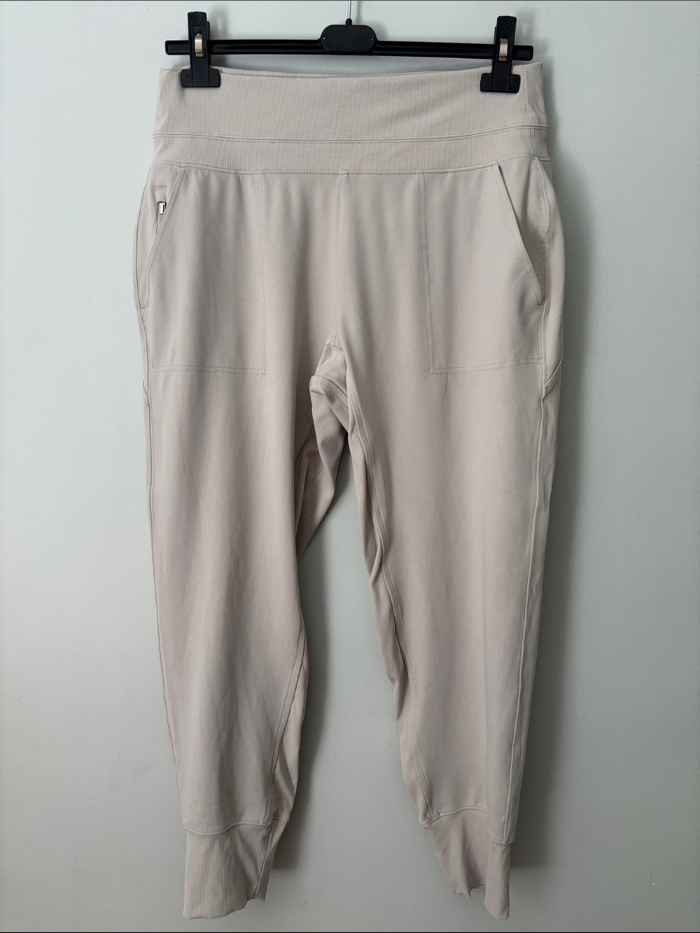 Athleta Venice High Rise Joggers in Abalone Grey - Size Large